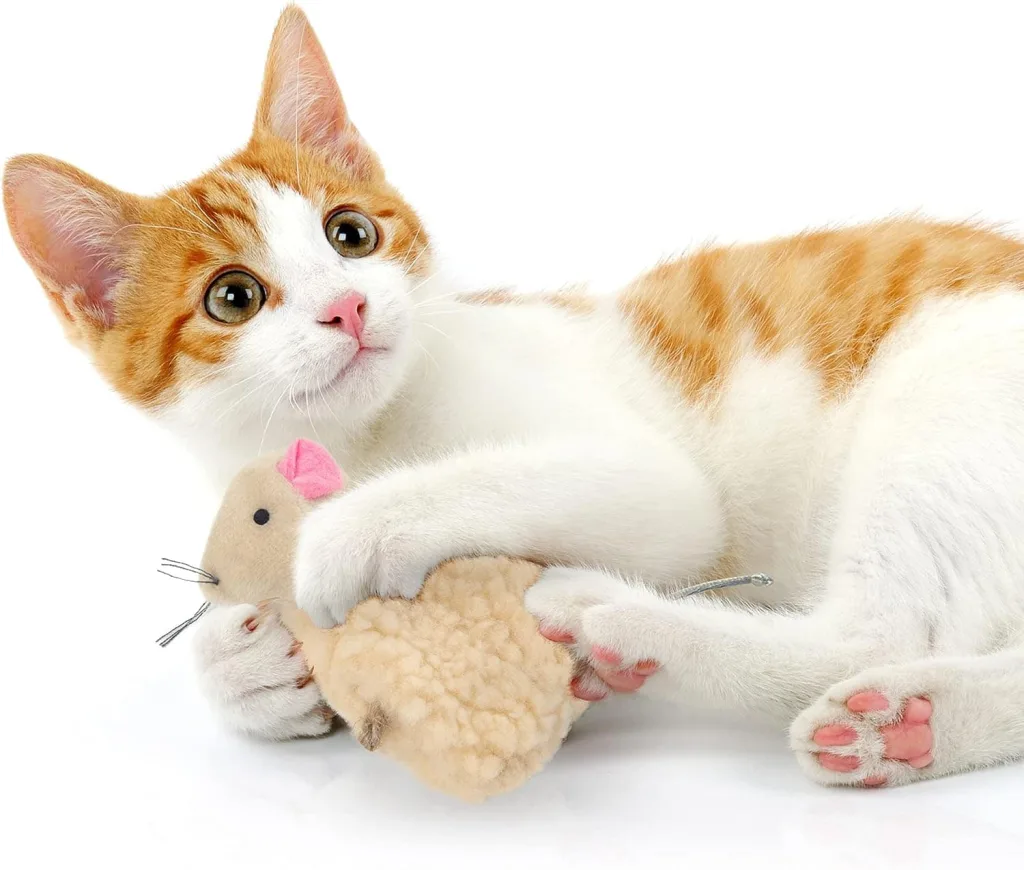 smartykat catnip toy orange and white kitten with stuffed mouse